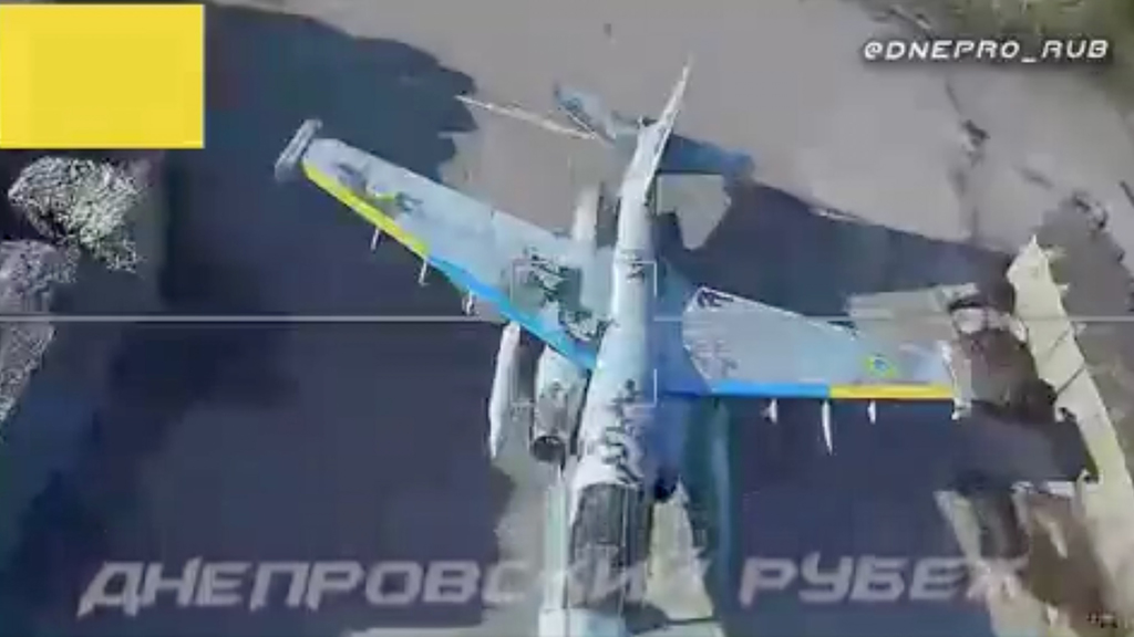 Watch This: Russian Lancet Attack Drone Strikes Ukrainian Su-25 Decoy - The Aviationist
