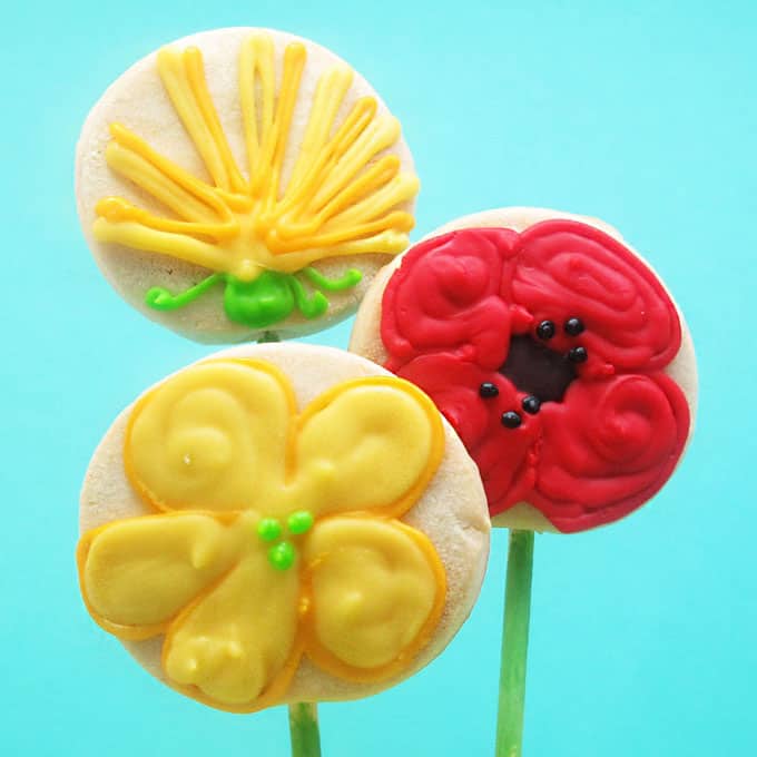 How to decorate wildflower cookies (poppy, buttercup, and dandelion)
