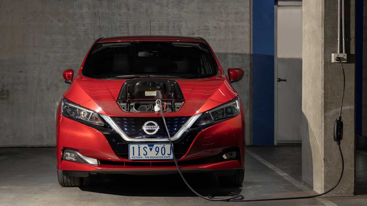 Nissan Leaf owners could start feeding energy into grid by end of year