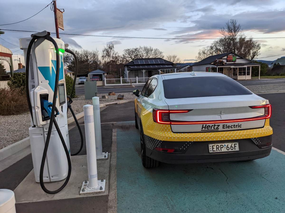 Hertz sees bigger profits as it accelerates transition to electric vehicles and lower costs