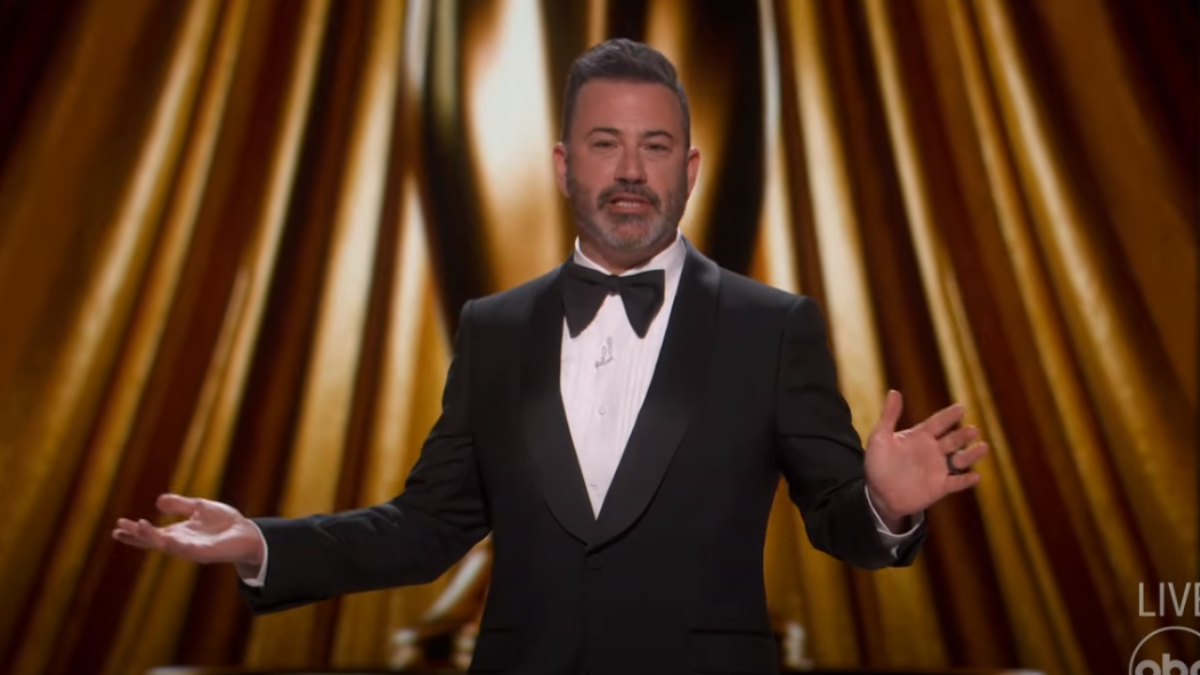 Kimmel Couldn't Resist Trump Jab During Unwoke Oscars