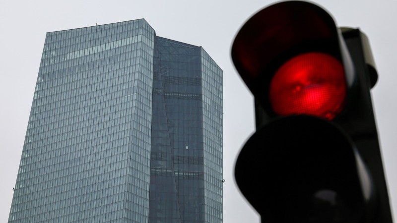 ECB keeps rates on hold in its February meeting | snaps | ING THINK