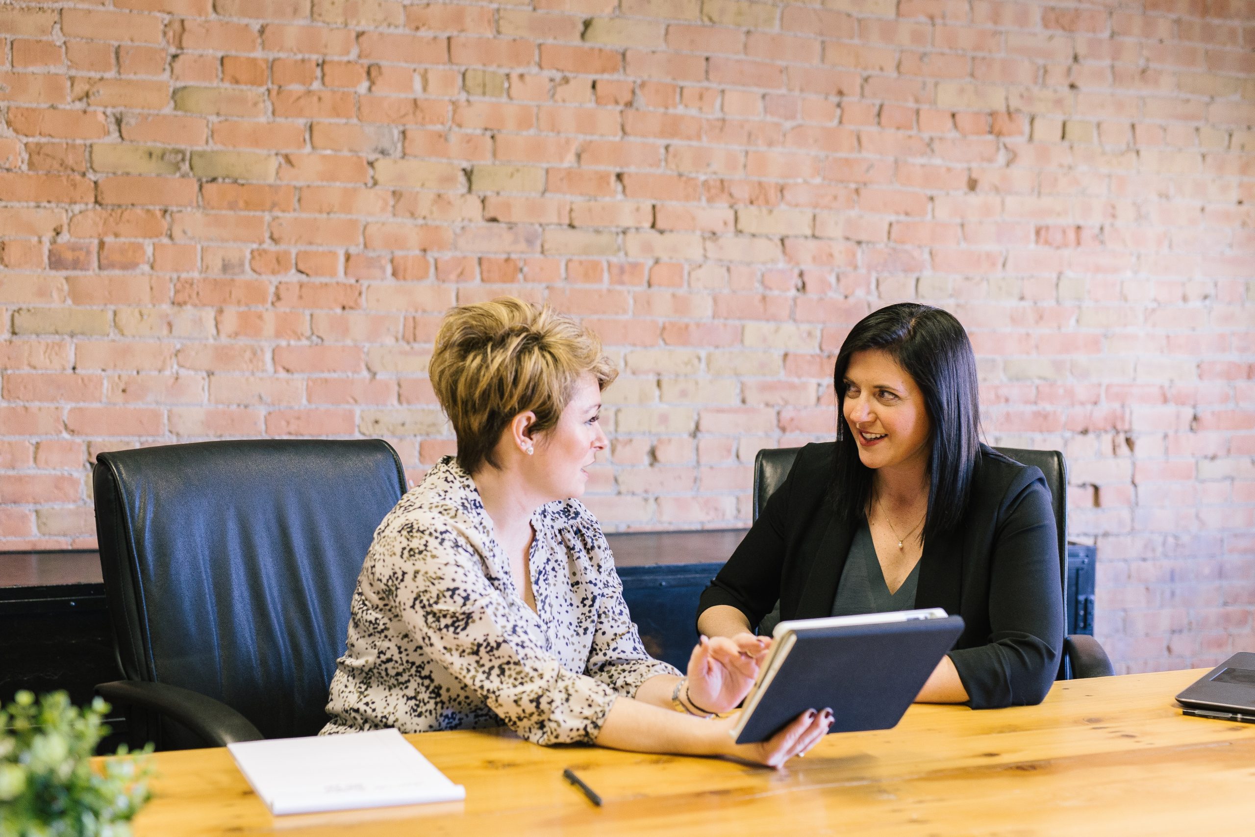 The Power of CX in Insurance - Time & Space Media