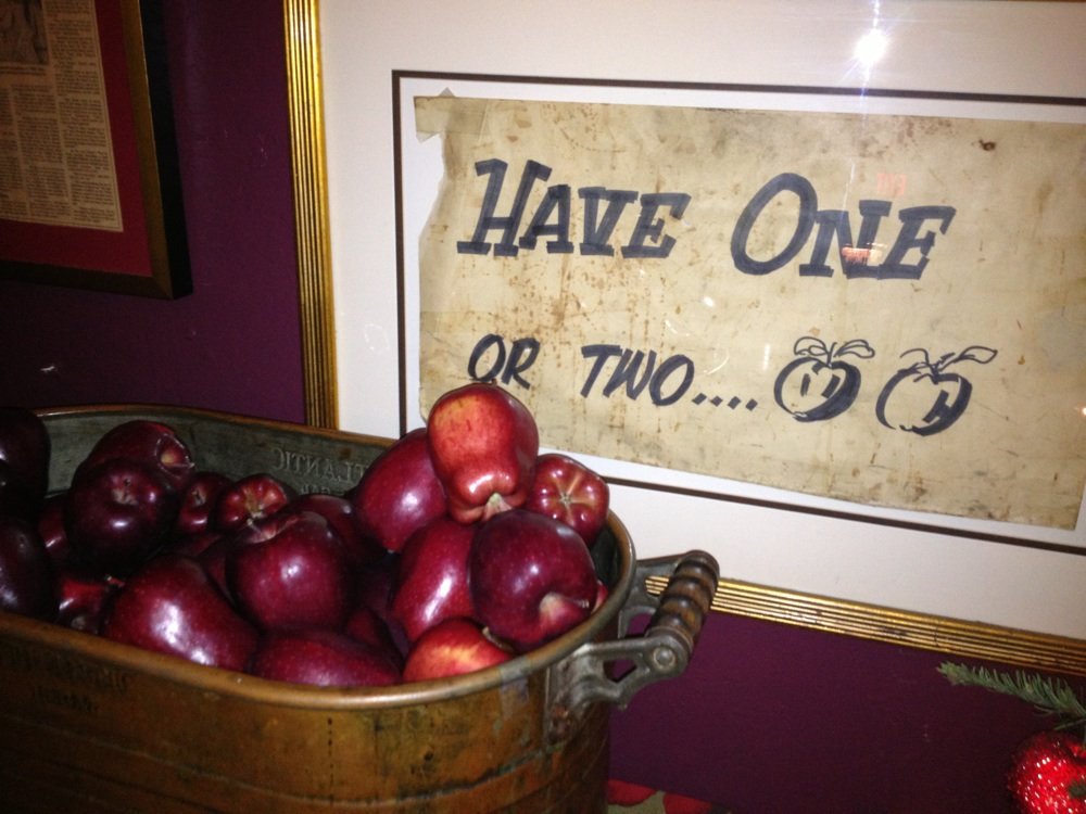 Chapter: 6 Bill Graham Presents And the Famous Apple Barrel – Escape from the holocaust 1939