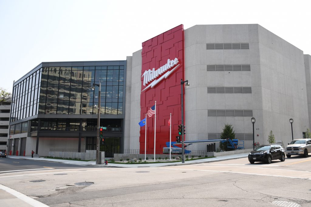 10 Wisconsin Companies Sue Trump for Tariff Refunds » Urban Milwaukee