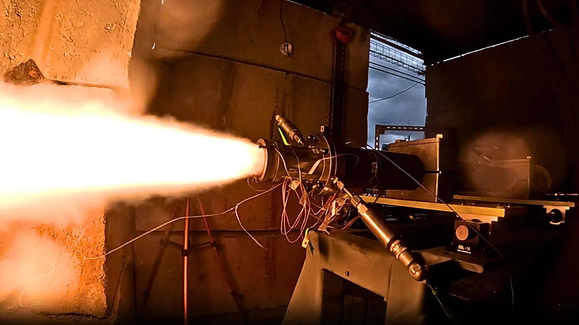 Ursa Major Develops Extended Range Rocket Motor for APKWS® laser-guidance kit - Ursa Major