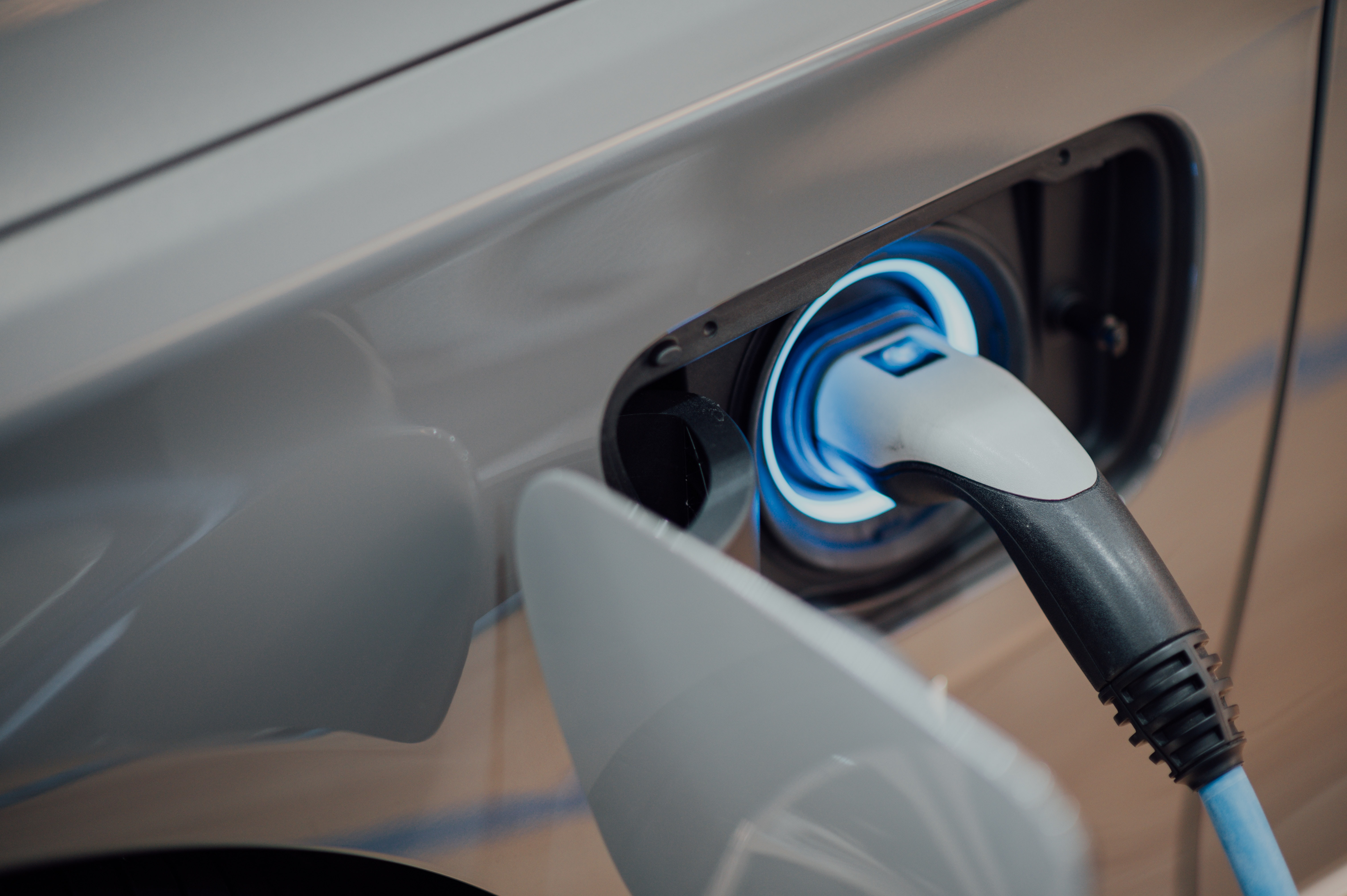 What the Inflation Reduction Act Will — And Won't — Do For Sustainable Transportation — Streetsblog USA