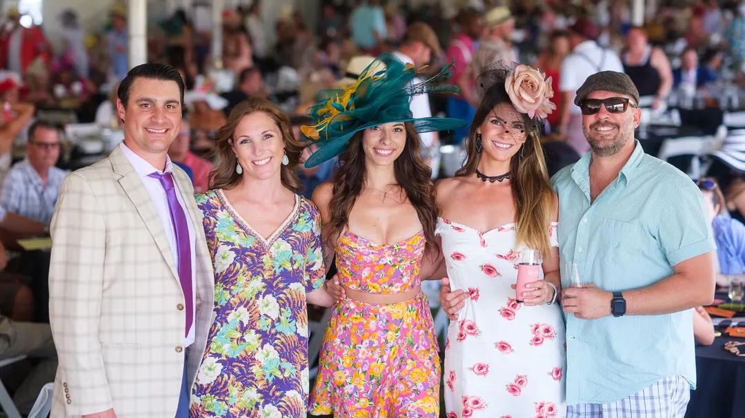 How to Host a Kentucky Derby Betting Pool at Home: The Ultimate Guide