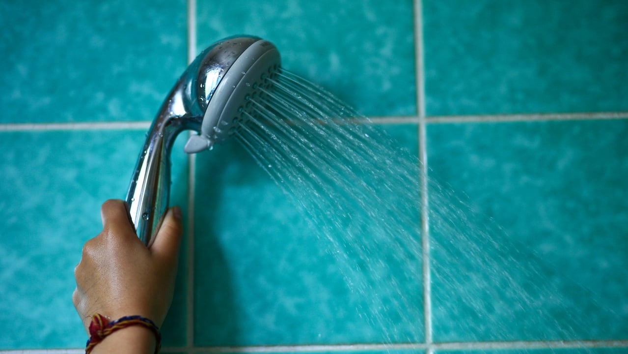 Wie oft duschen? Täglich oder doch lieber Non-Bathing - Utopia.de