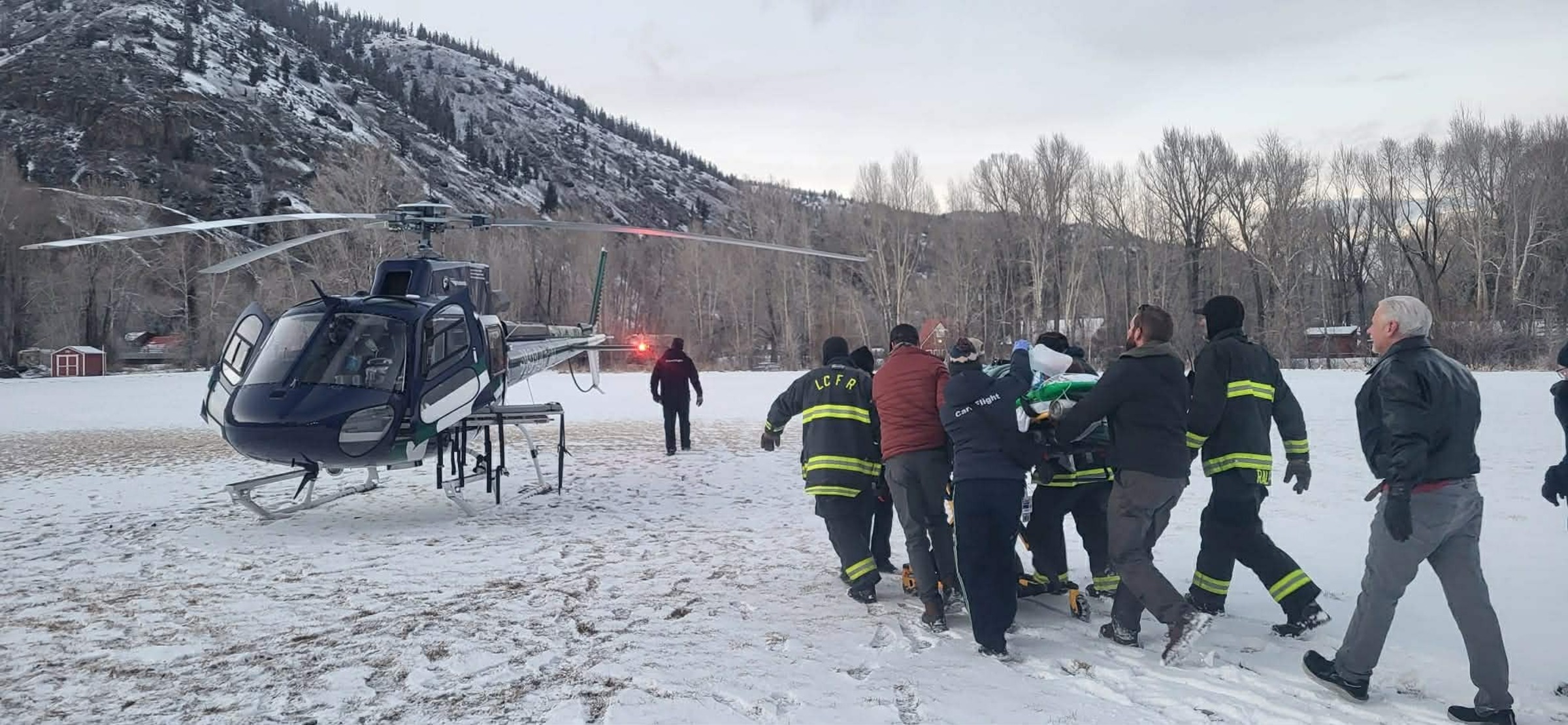 Friends support Squamish resident after 40 metre death-defying fall