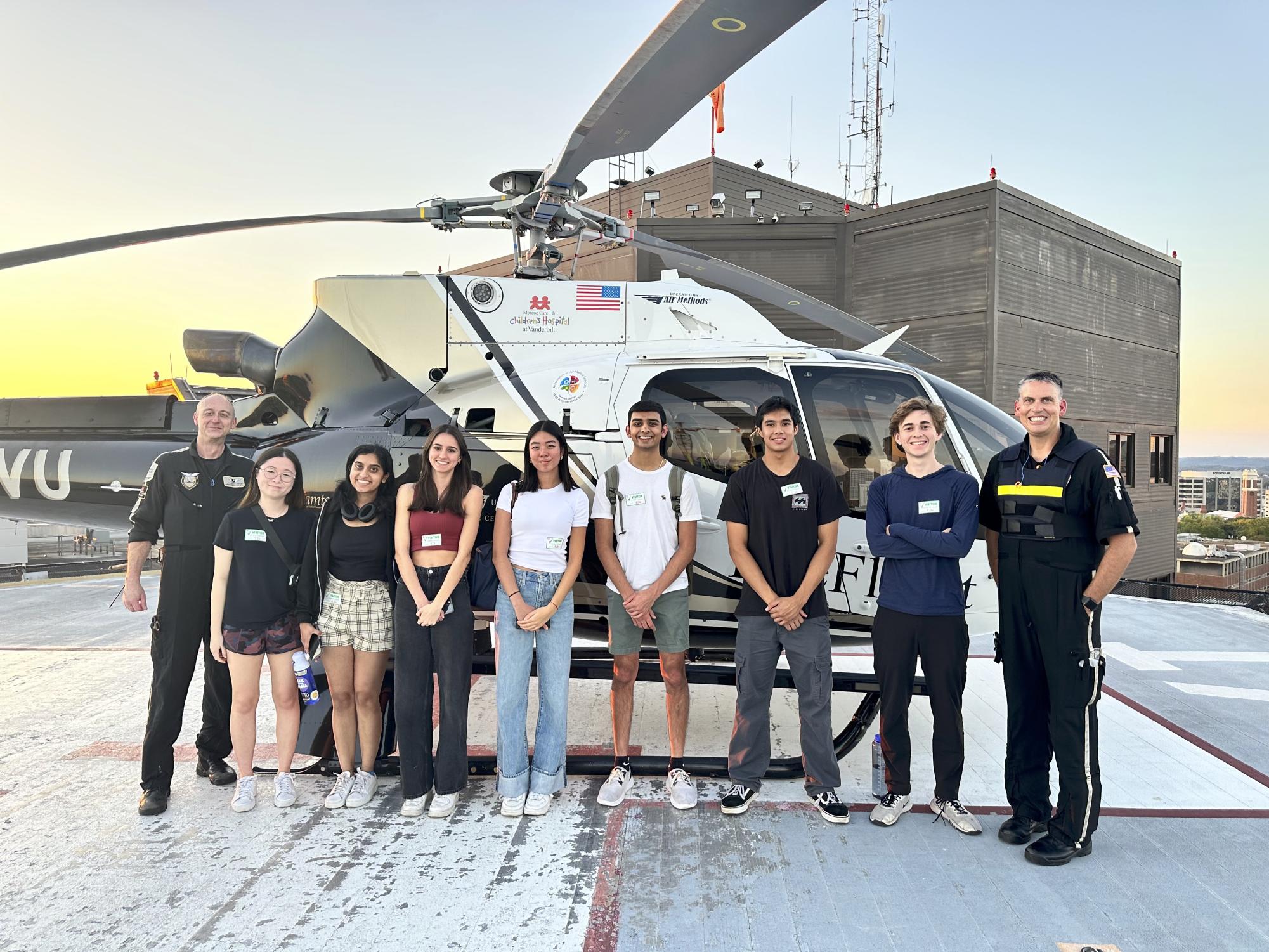 Vanderbilt LifeFlight helicopter crash leaves 1 dead, 2 critically injured – The Vanderbilt Hustler