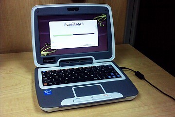 Venezuelan Government Begins Distribution of 350,000 Laptop Computers to School Children - Venezuelanalysis