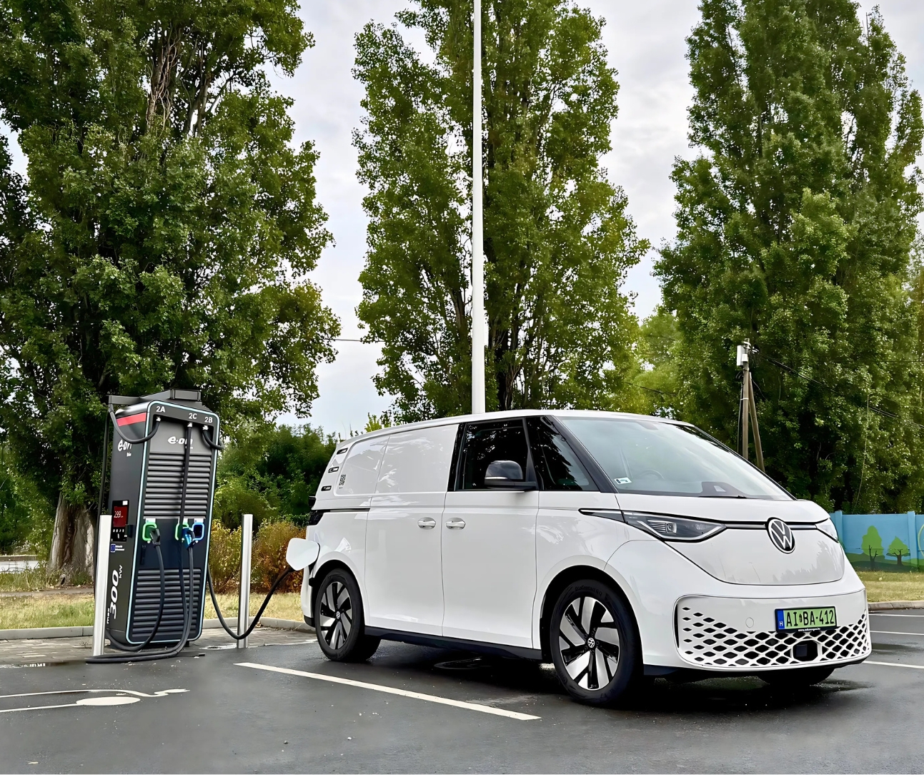 Villanyautó teszt: Volkswagen ID.Buzz Cargo - Villanyautósok