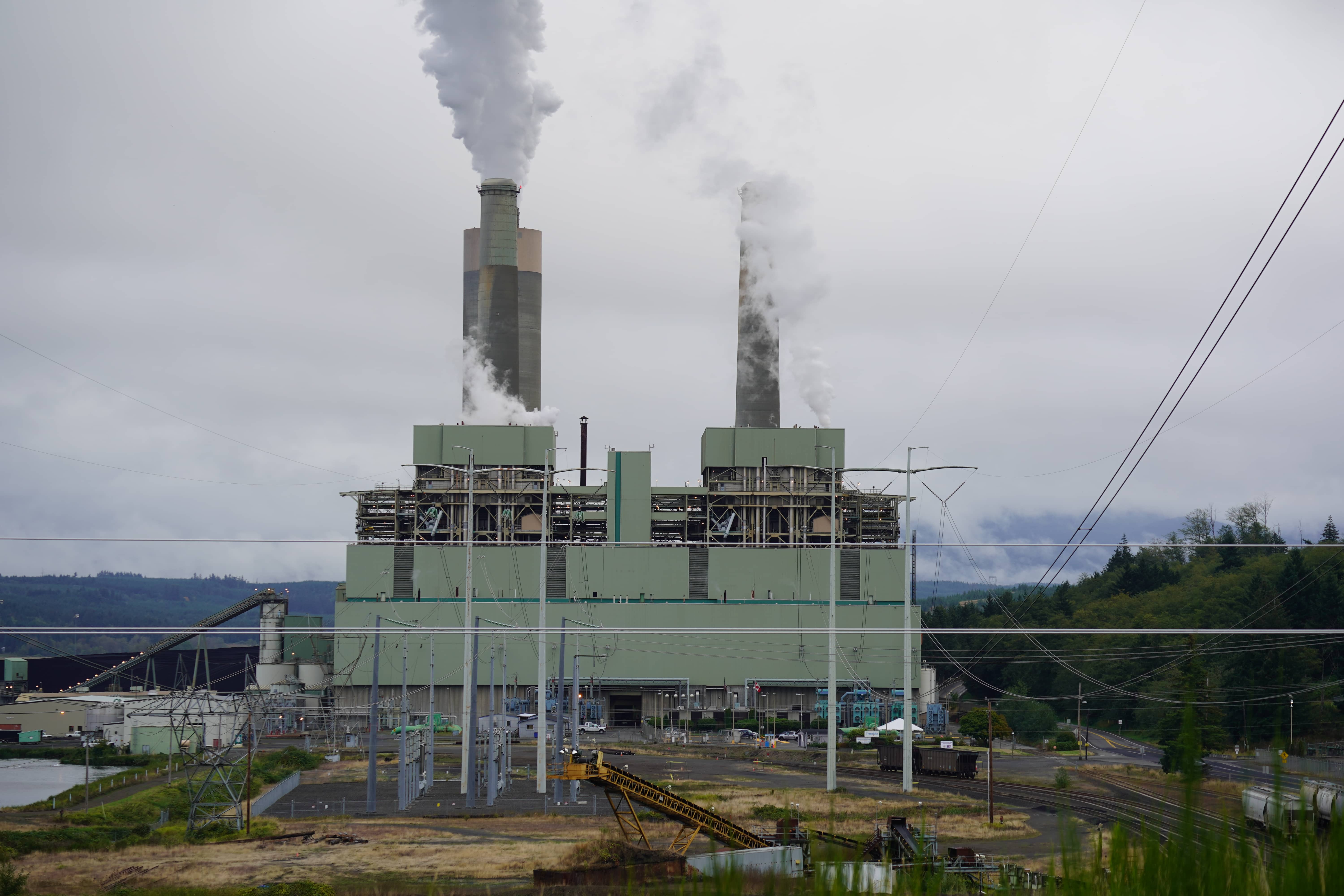 Coal plant forced to remain open because of energy “emergency” hasn’t generated any power