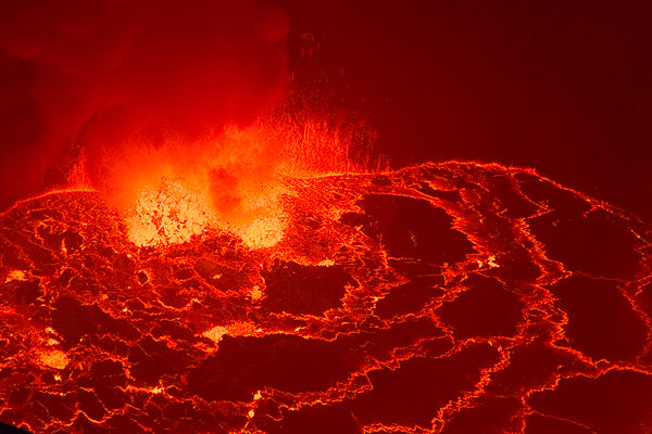Nyiragongo Volcano, D.R.Kongo (Africa) - Facts & Information | VolcanoDiscovery