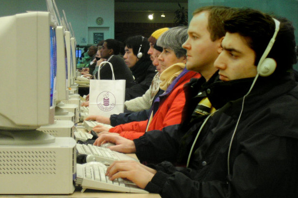 How your library can help you resist the surveillance state | Waging Nonviolence