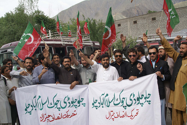 Protests in Pakistan demand end to corruption • Waging Nonviolence | Waging Nonviolence