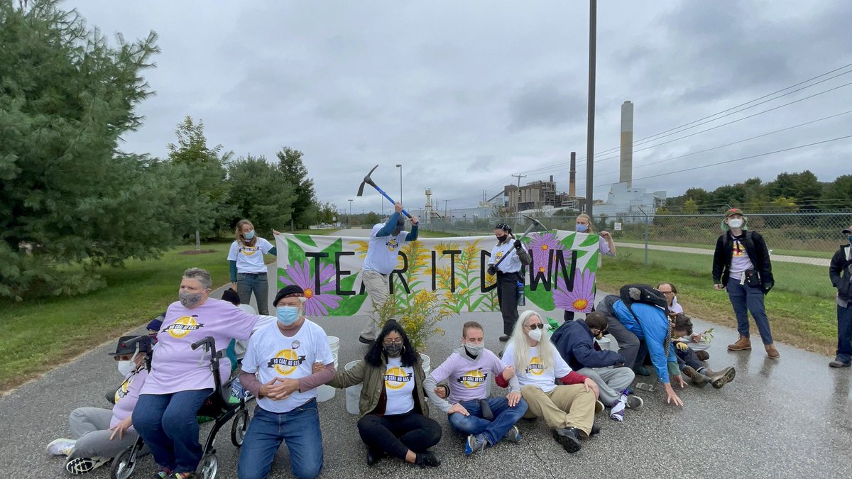 Campaign to shut down New England’s last coal plant is doing 'what must be done’ for the planet | Waging Nonviolence