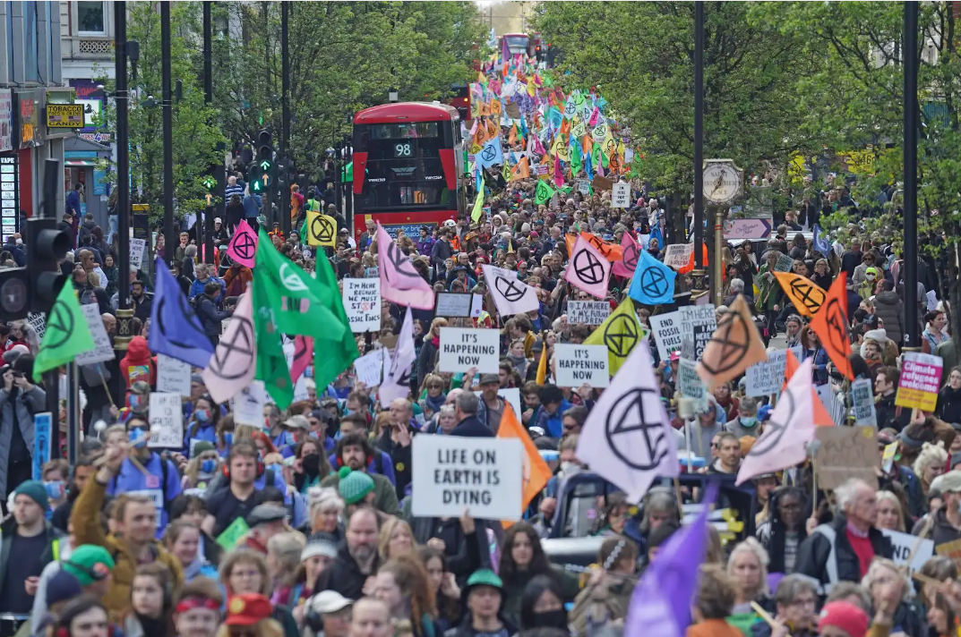 To address the climate emergency, foundations must spend big on movements | Waging Nonviolence