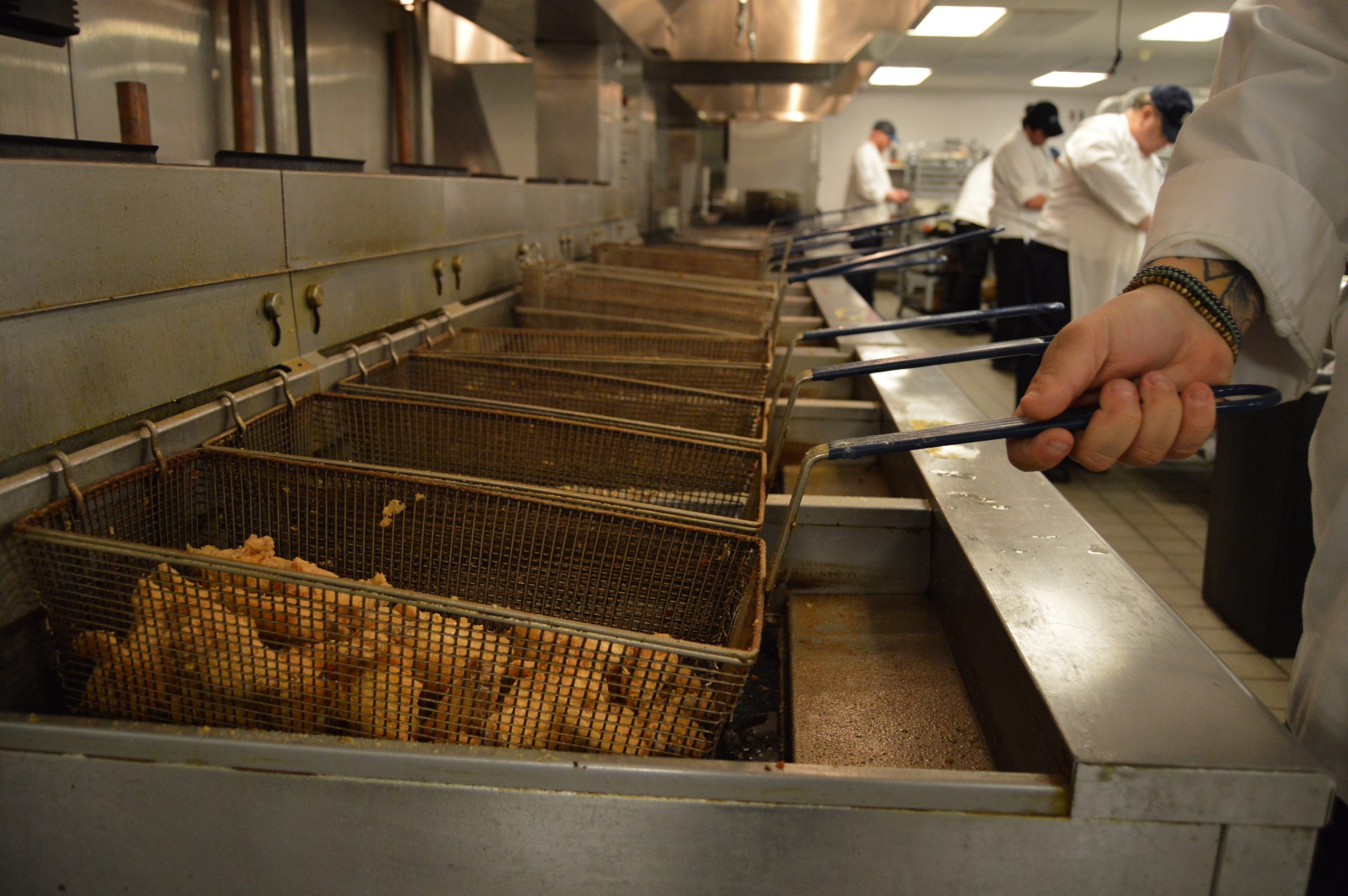 Michigan Restaurants Report $491 Million In Lost Sales During COVID-19 Closures - WDET 101.9 FM