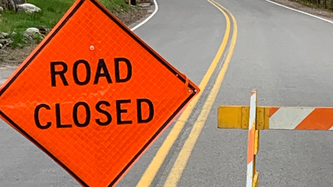Crews work to repair water main break in Richmond
