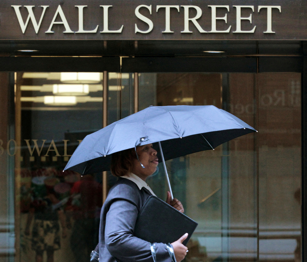 Carlyle Faces 15.7% Redemption Requests as Wall Street Private Credit Funds Hit with $21 Billion Q1 Withdrawals - Seoul Economic Daily