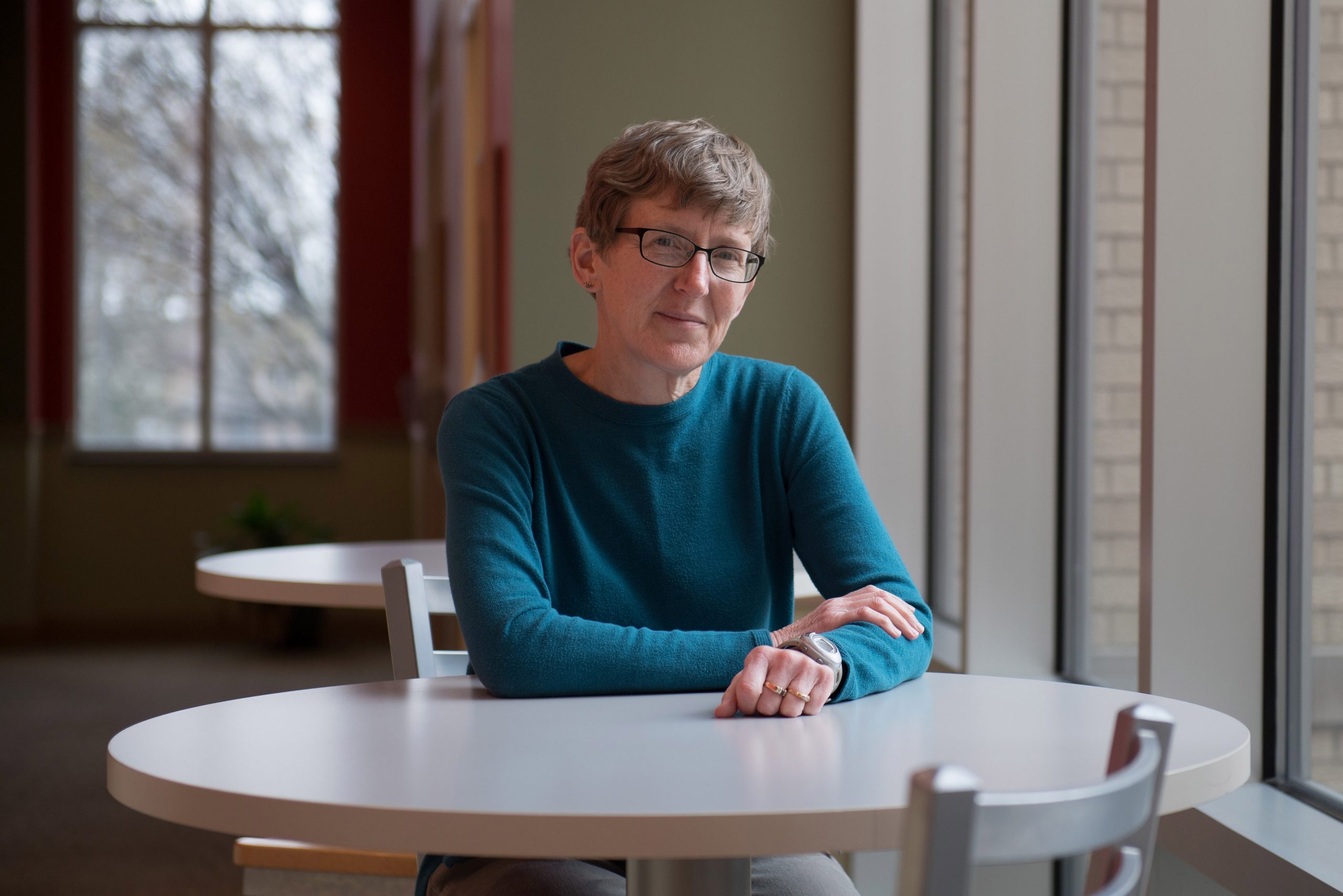 Susan Clayton speaks about the psychological effects of natural disaster with Los Angeles news podcast — The College of Wooster