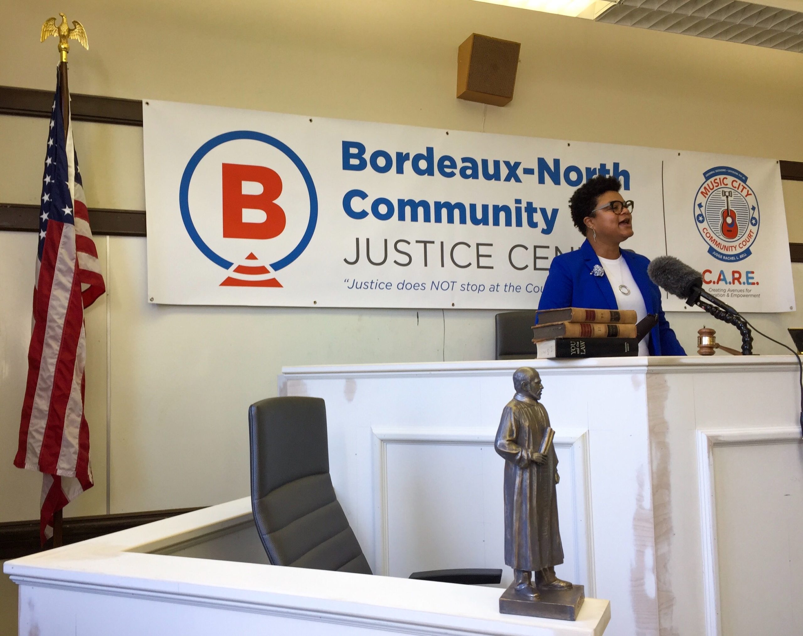 Nashville Will Mediate More Than 1,800 Pending Cases To Prevent Evictions | WPLN News