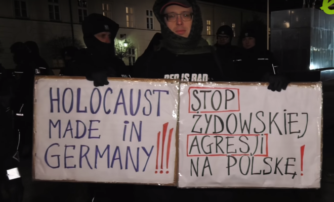 „Stop żydowskiej agresji na Polskę”. Protest pod Pałacem Prezydenckim [eMisjaTv] - wPrawo.pl