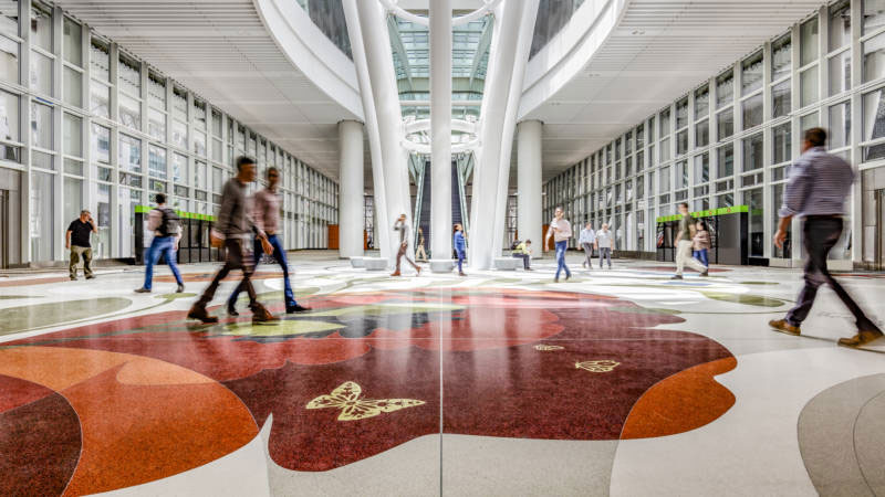 Crack in Support Beam Shuts Down S.F.'s Brand-New $2 Billion Transit Terminal | KQED