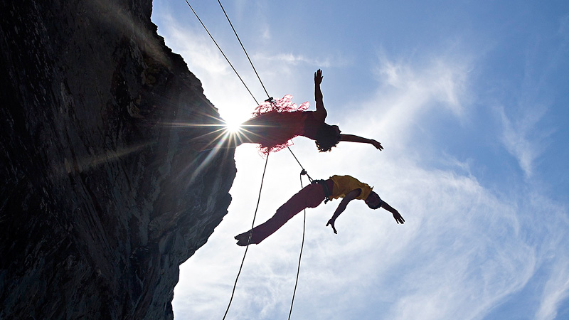 Watch BANDALOOP Dancers Soar and Swoop on Marin Cliffs | KQED