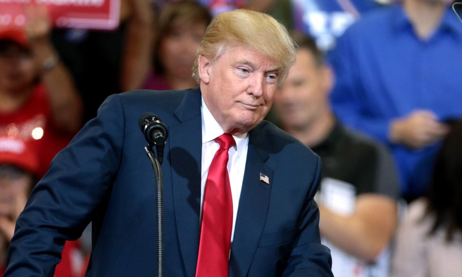Coup de tonnerre : la Cour suprême invalide les droits de douane de Trump