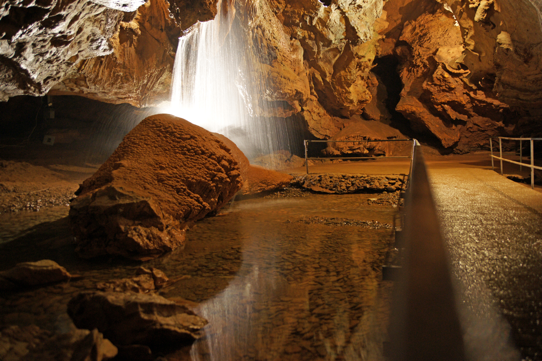 Under the Smoky Mountains, These Appalachian Cavern Owners Persevere