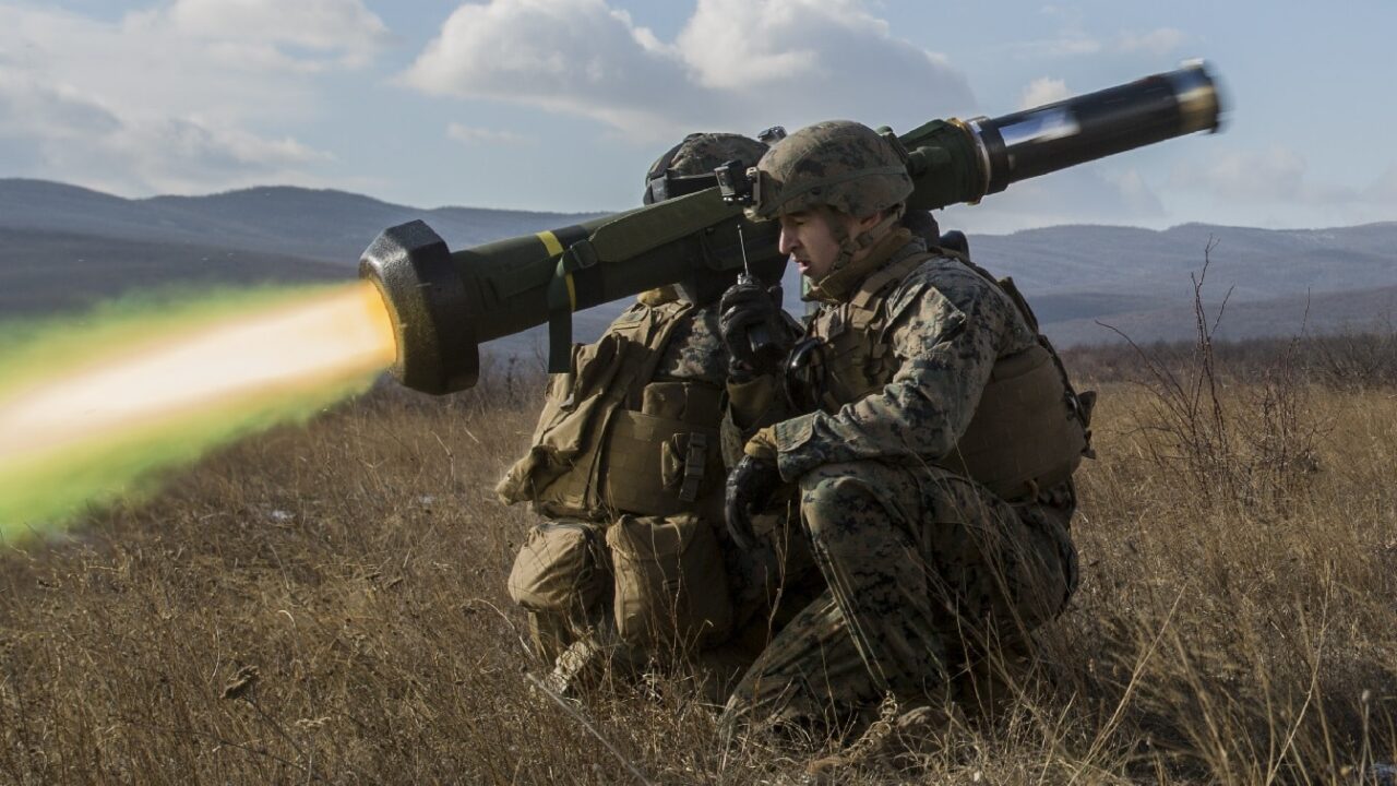 Javelins and Stingers: The Missiles Ukraine Could Use in a War Against Russia - 19FortyFive