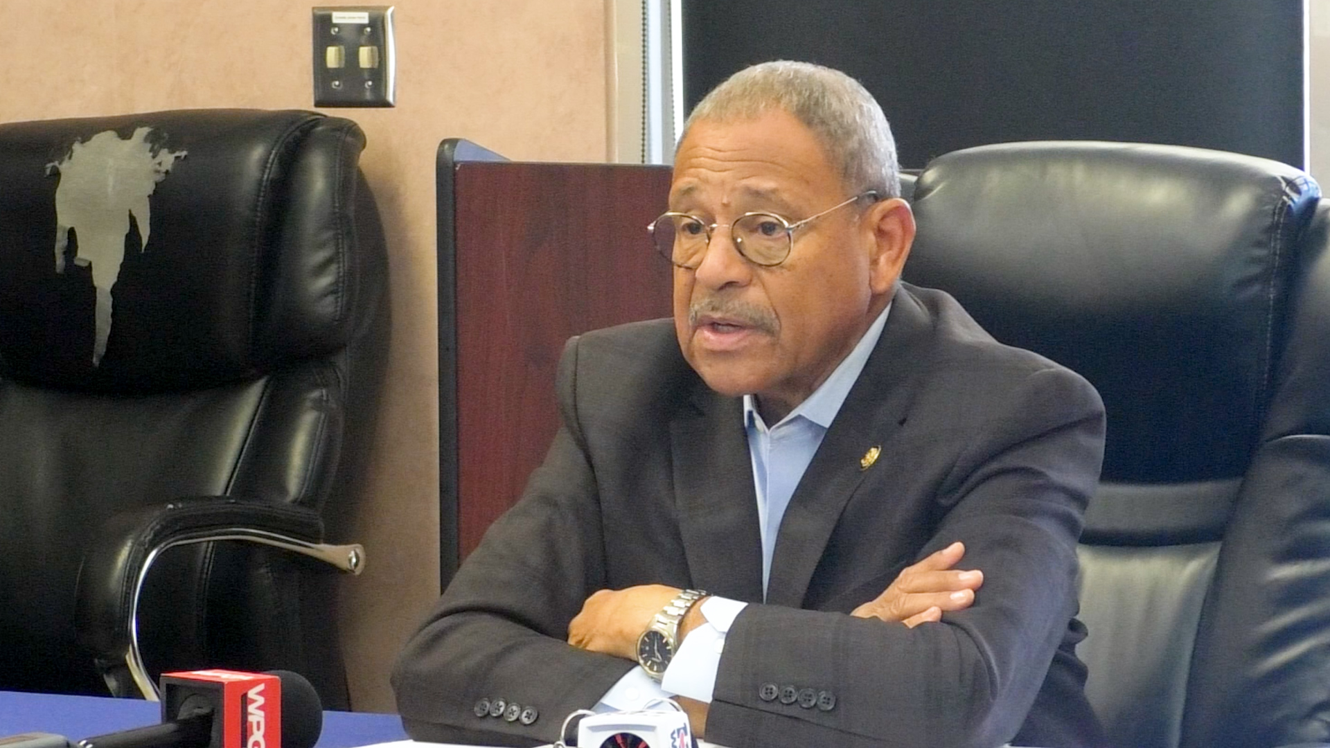 Congressman Sanford Bishop holds roundtable to discuss government shutdown - 41NBC News | WMGT-DT