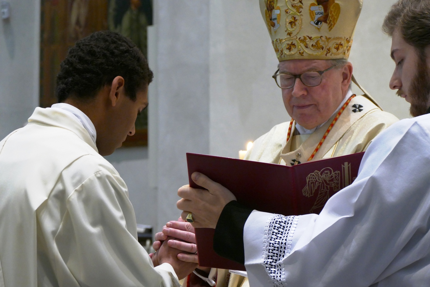 Priesterwijding: ‘Houd het fundament zo krachtig en zuiver mogelijk’ - Aartsbisdom
