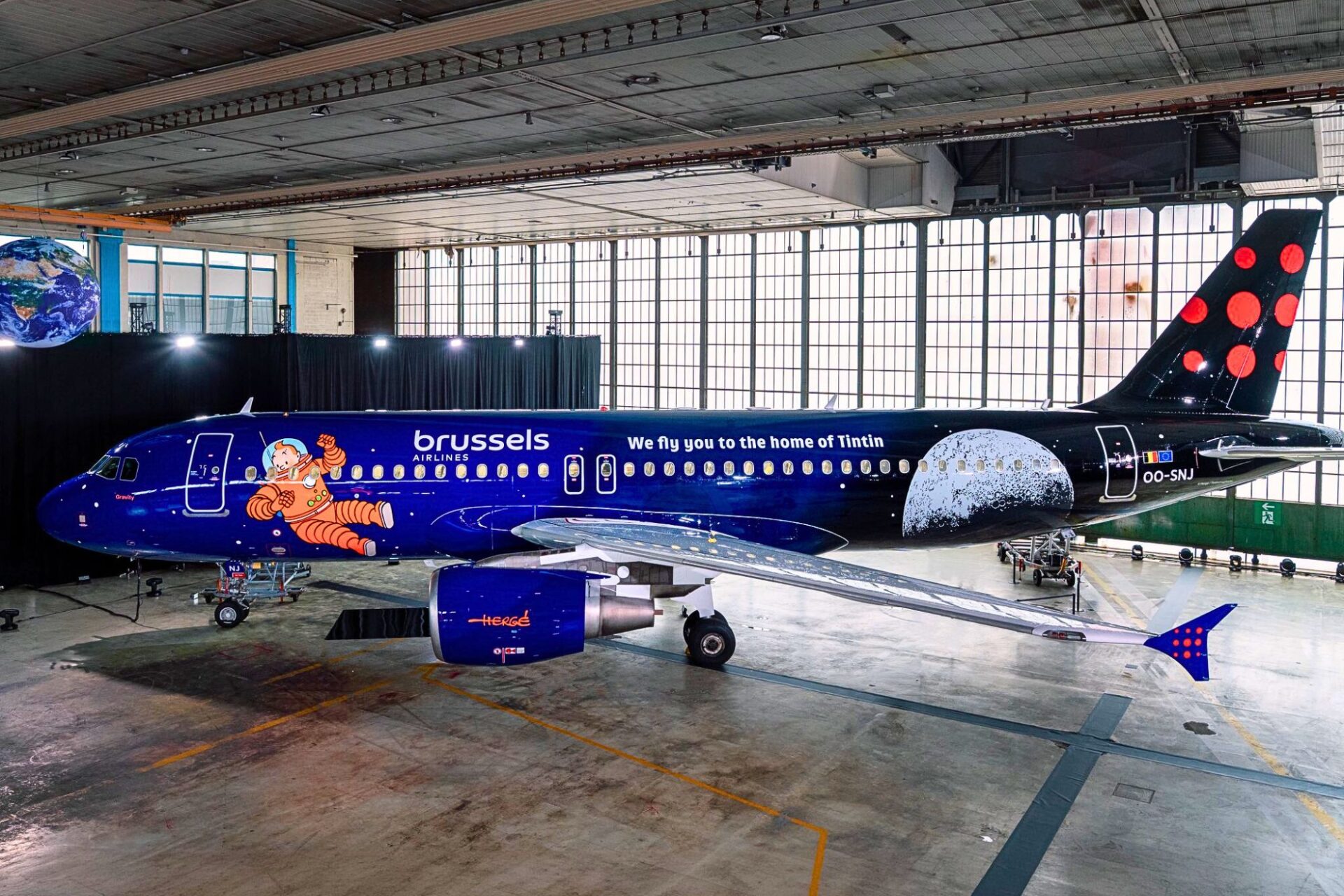 Brussels Airlines reveals second Tintin space-themed plane - AeroTime