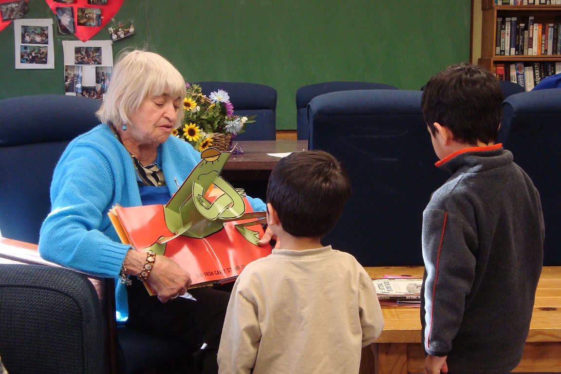 Intergenerational Programming at Your Library - ALSC Blog