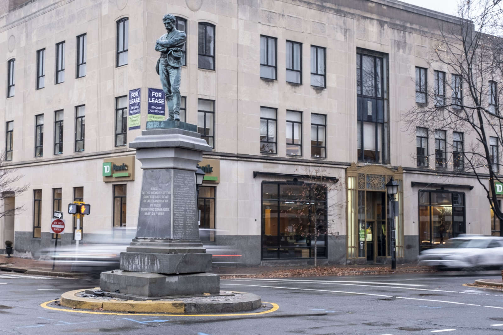 Future of Controversial Confederate Statue Unclear After Latest Crash | ALXnow