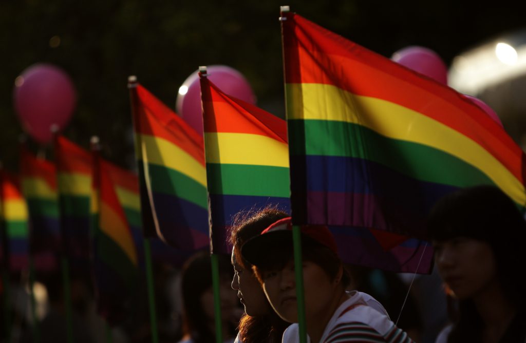 South Korea: Soldier convicted in outrageous military gay witch-hunt - Amnesty International