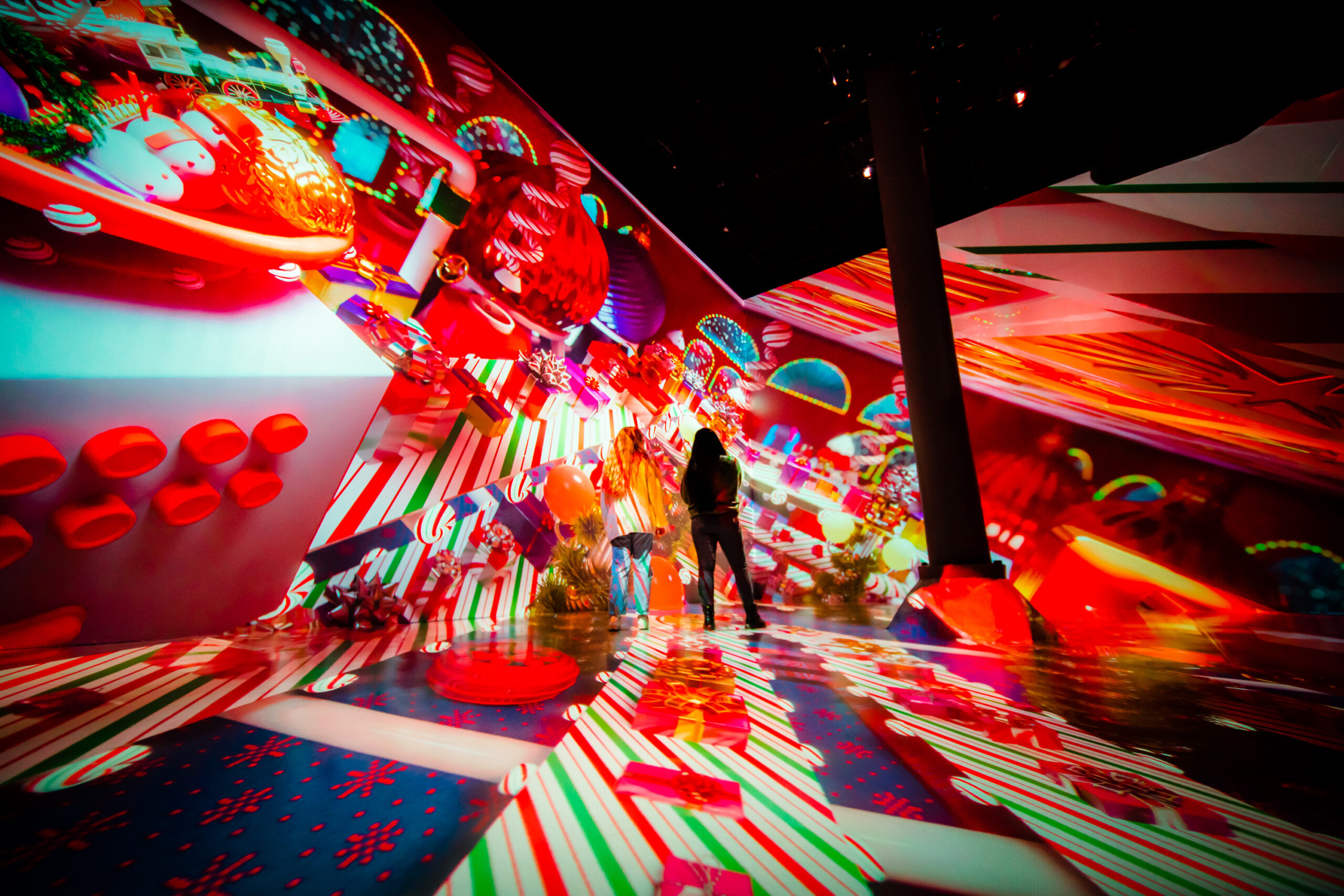 SPECTACULAR FACTORY DC | ARTECHOUSE