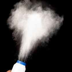 Federal Regulators Knew in 1976 that Asbestos Can ContaminateTalc | Asbestos Nation – EWG Action Fund