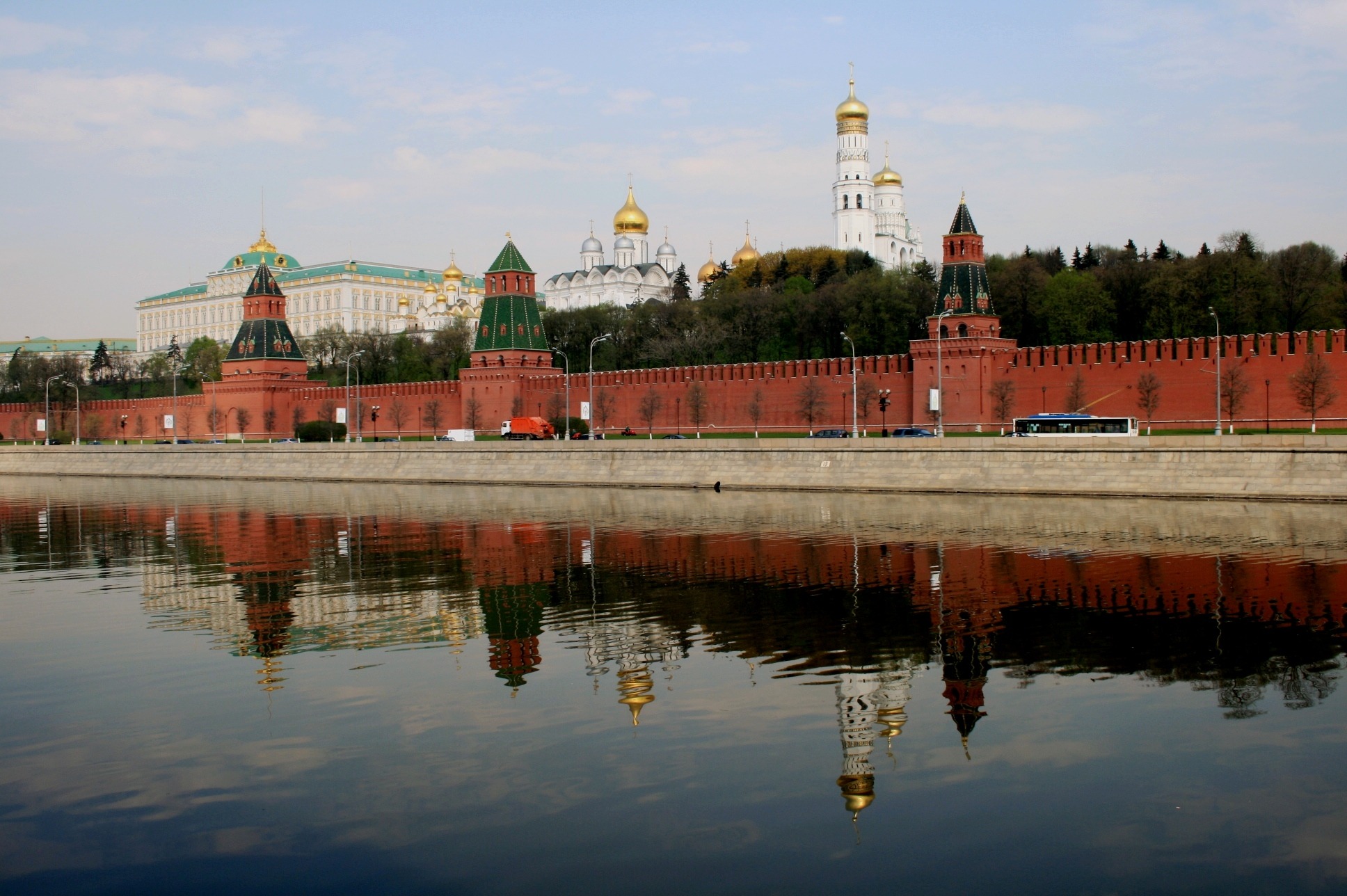 Reassessing RuNet: Russian internet isolation and implications for Russian cyber behavior - Atlantic Council