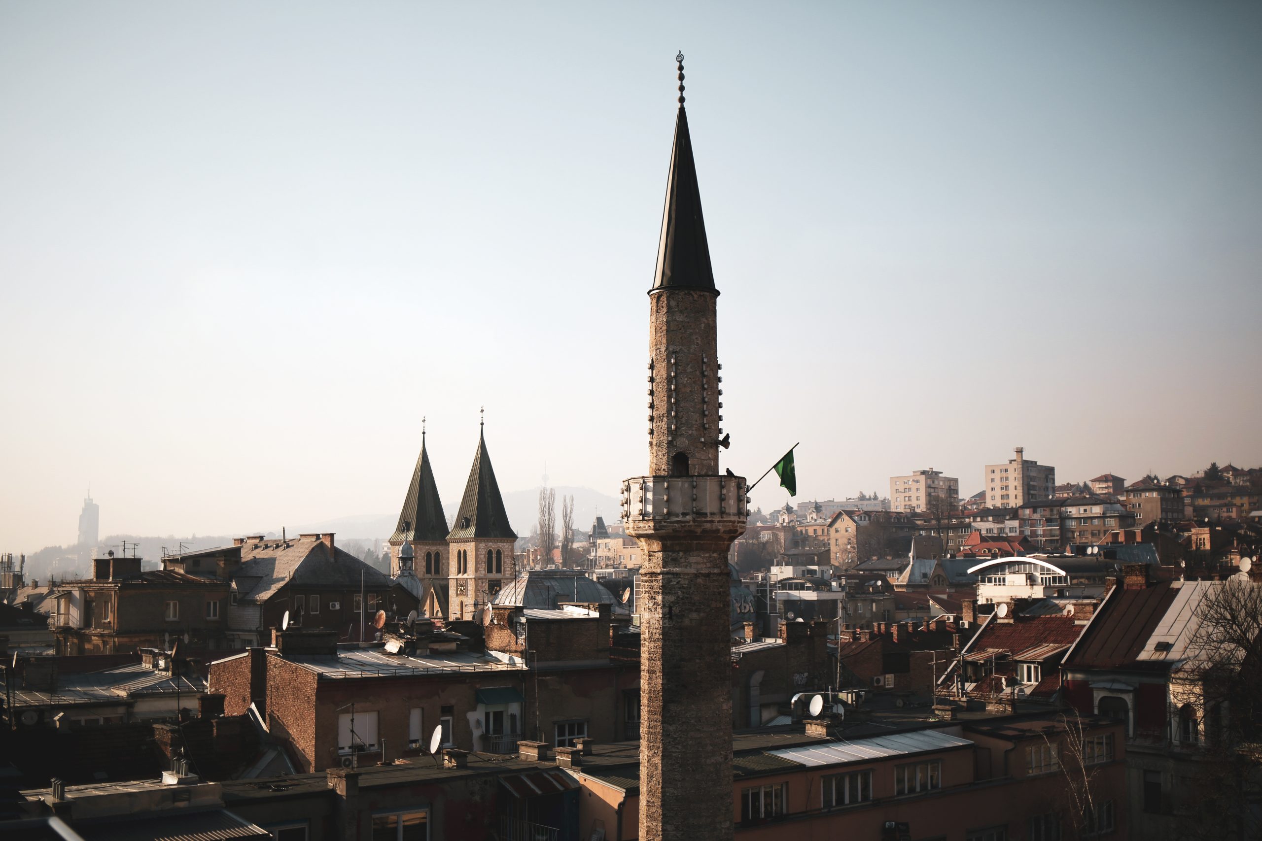 Sarajevo: Stadsrumoer tussen minaretten