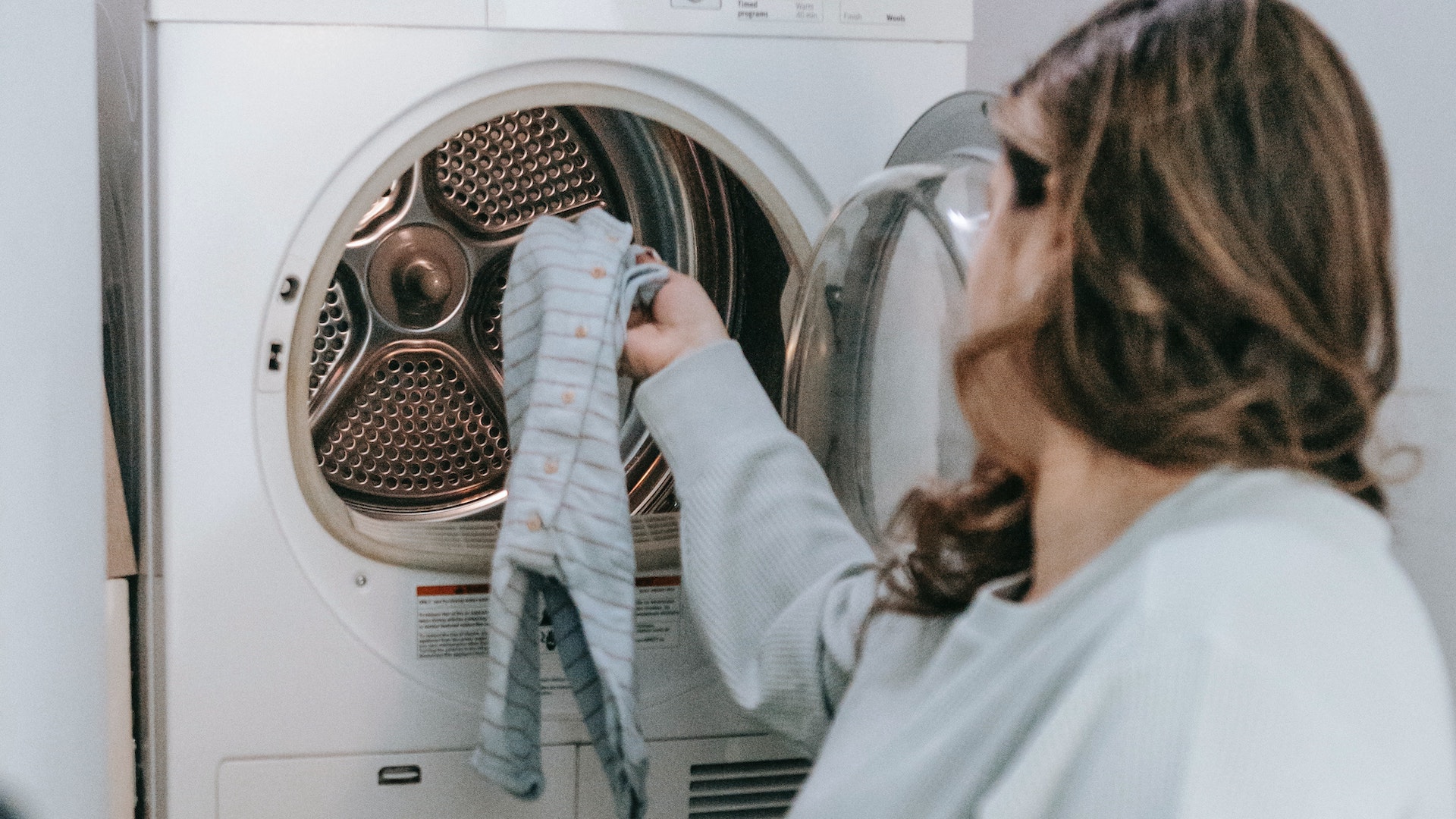 Net zero: Action to cut household carbon emissions could ‘unfairly burden’ women - Big Issue