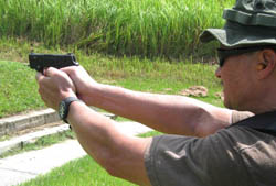 Smith and Wesson Bodyguard 380 Review | Tested by a SWAT Cop