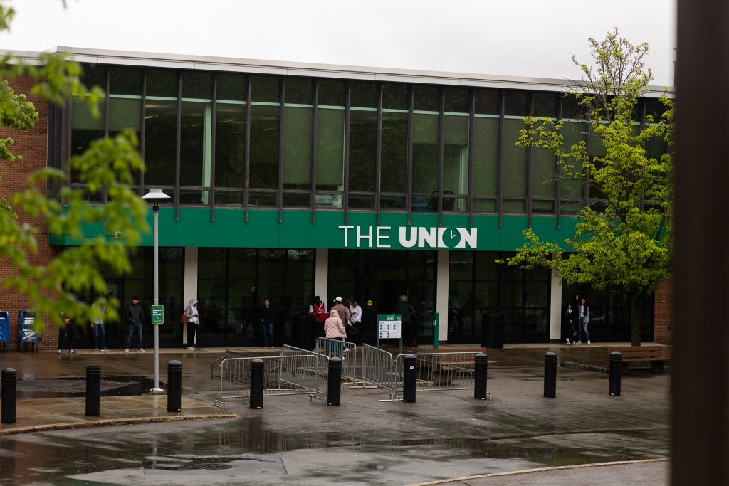 Candidate in University Council representative race disqualified - Pipe Dream