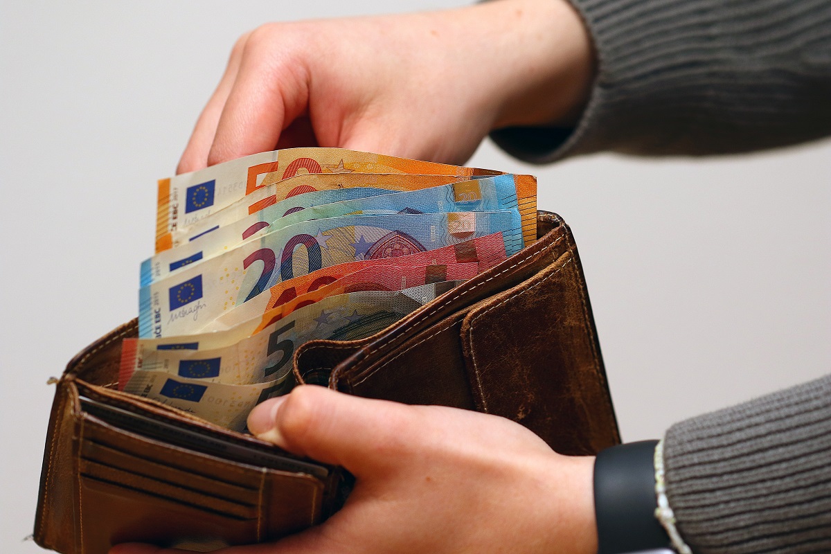 Girokonto-Check: So viel Geld haben Deutsche durchschnittlich - und was Experten empfehlen
