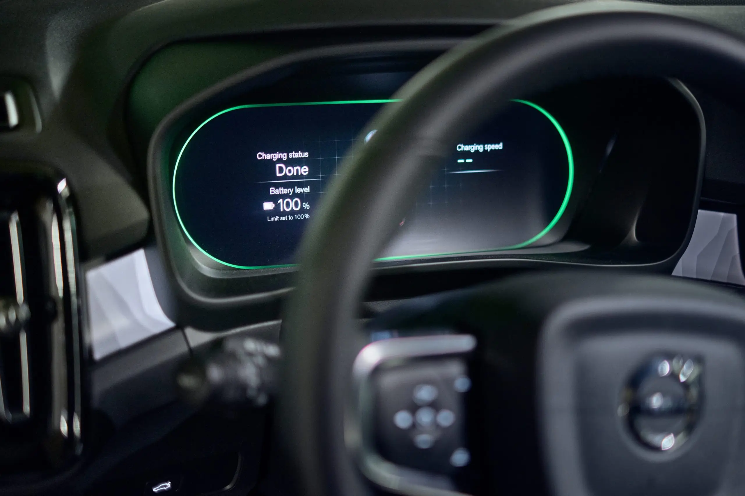 La CAA profite des grands froids de l’hiver pour tester l’autonomie et la vitesse de recharge des véhicules électriques - CAA National