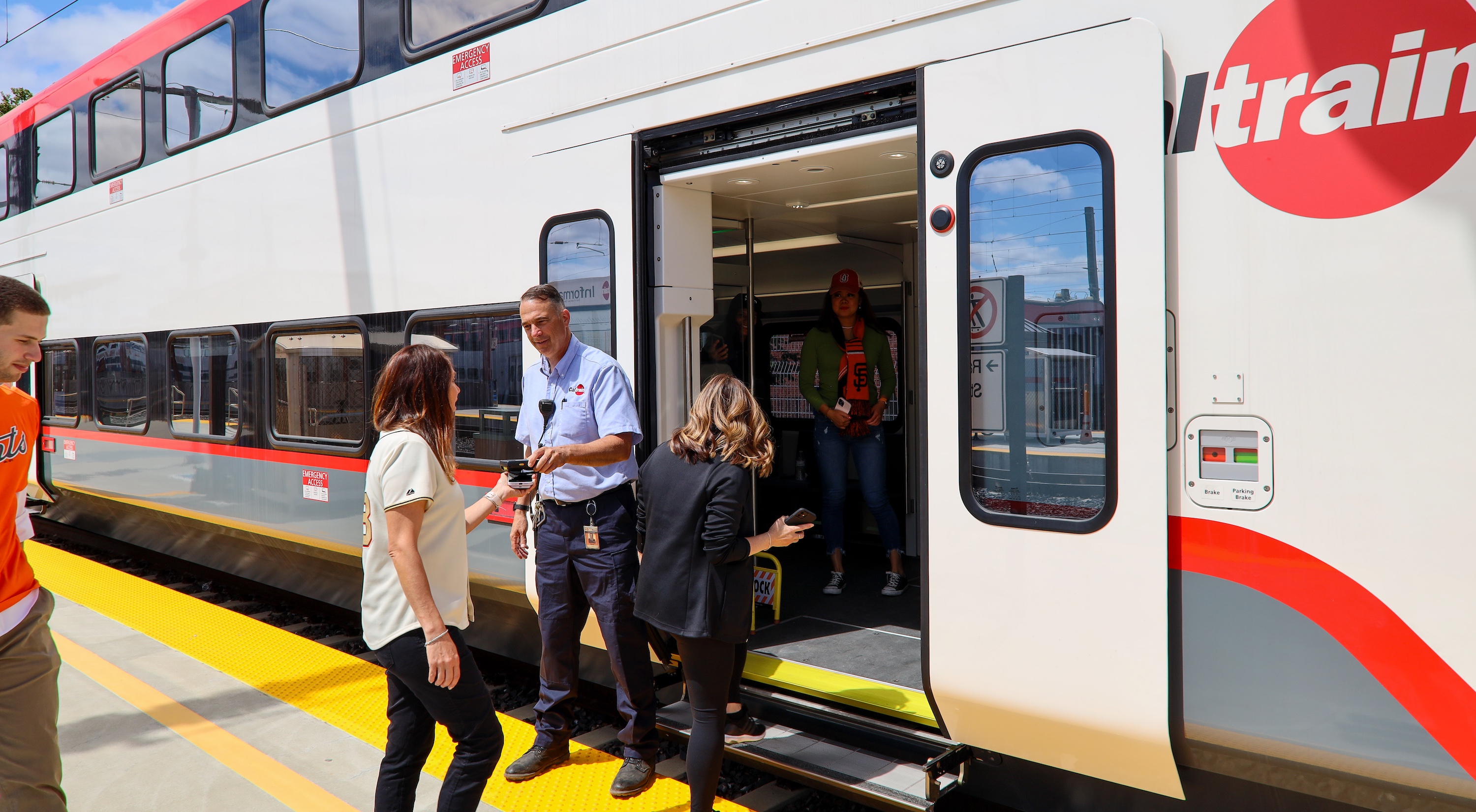 Regional Transfer Discounts | Caltrain